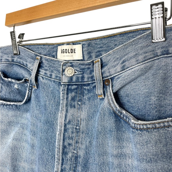 Agolde | 90’s Cropped Jeans in Echo Light Denim Distressed - Picture 3 of 10